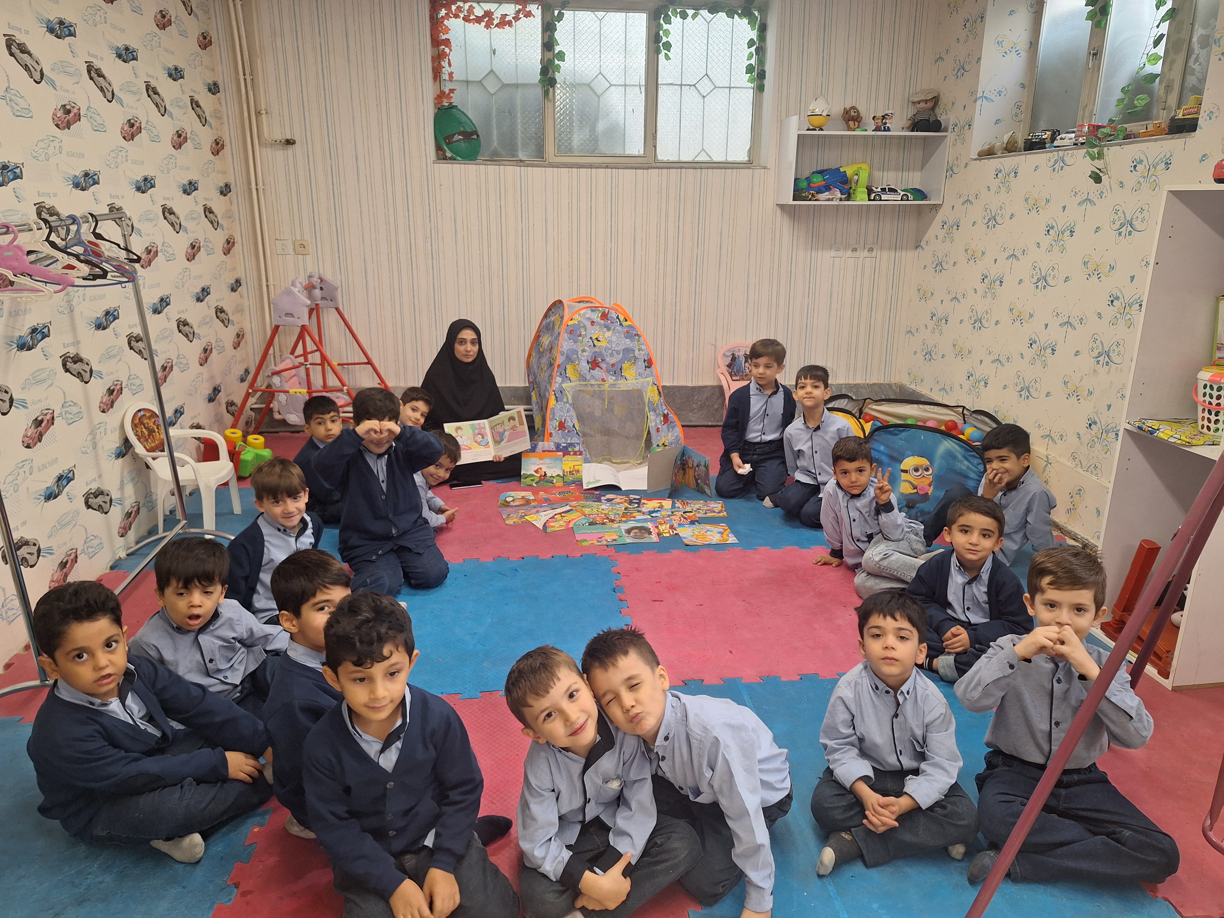 روز کتابخوانی